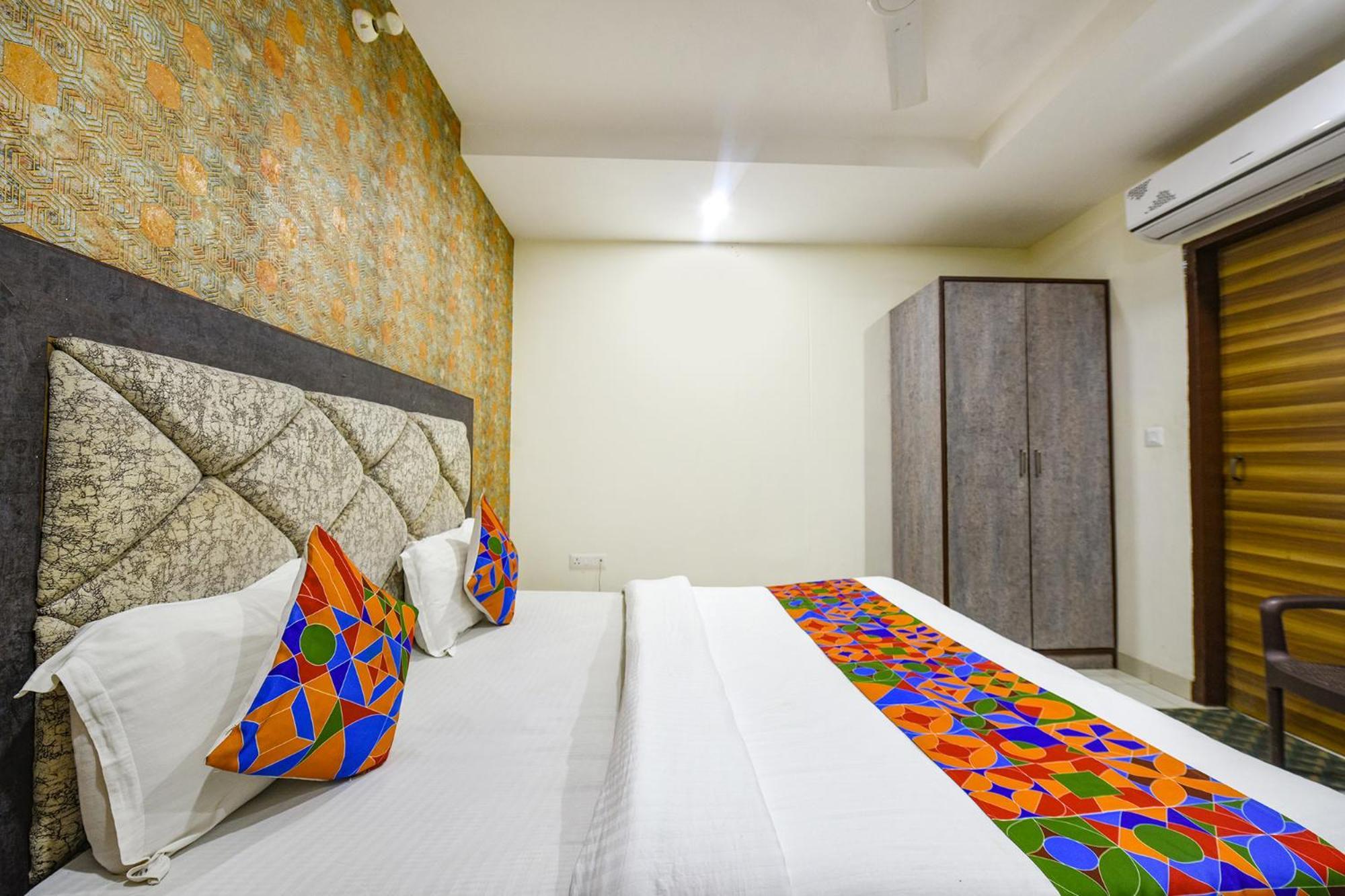 Fabhotel Green Valley Chandīgarh Exterior foto