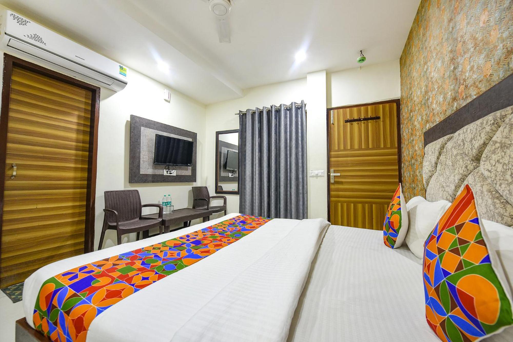 Fabhotel Green Valley Chandīgarh Exterior foto