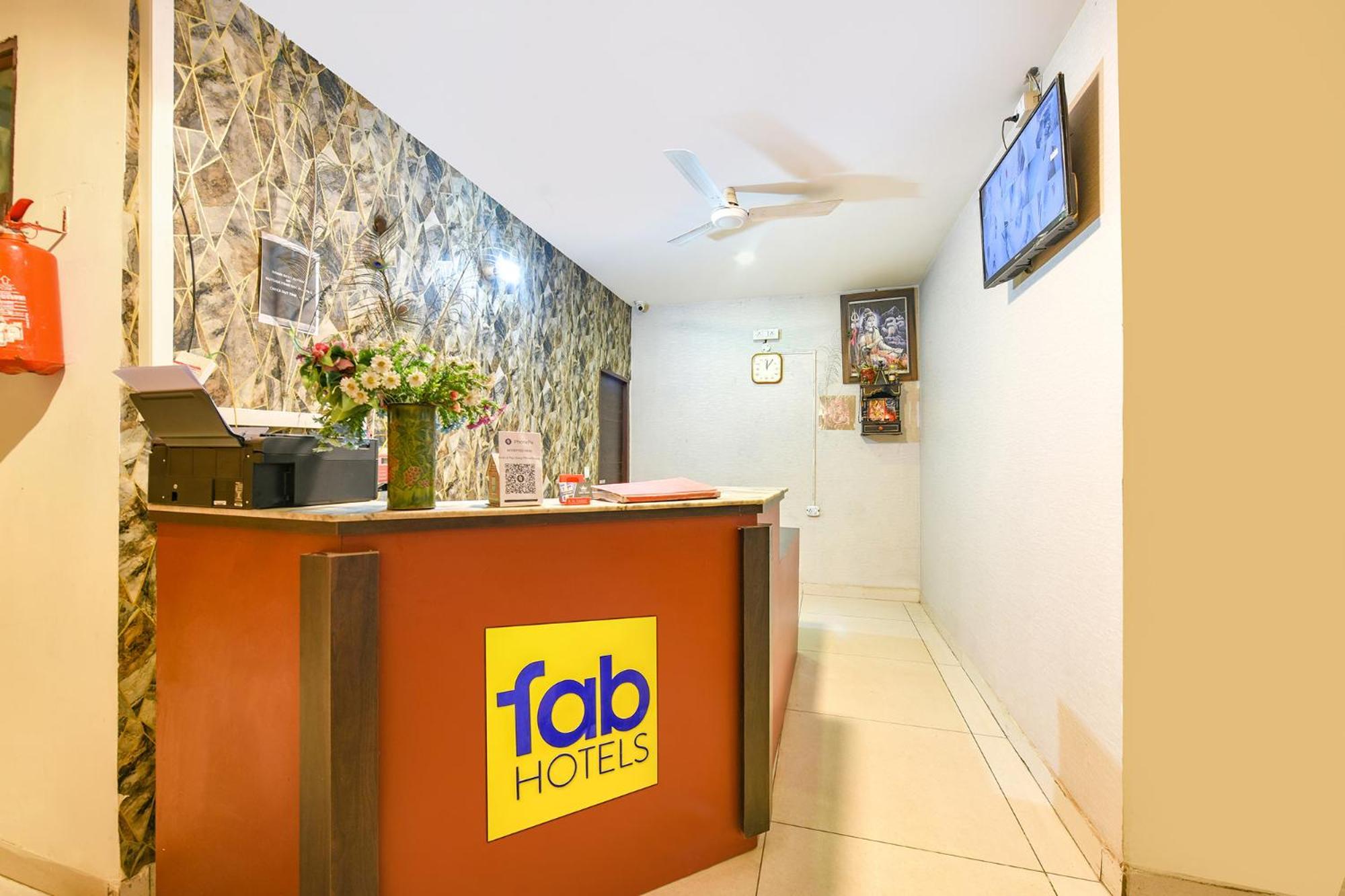 Fabhotel Green Valley Chandīgarh Exterior foto