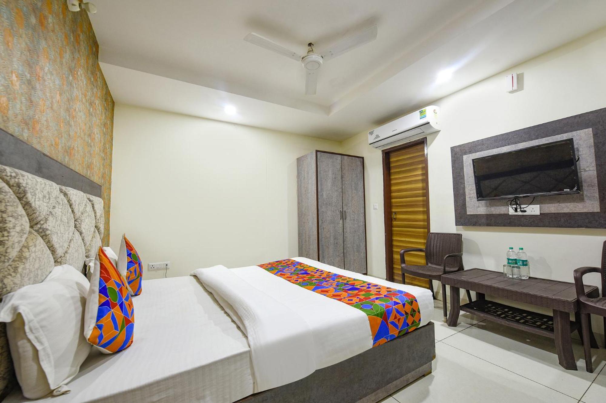 Fabhotel Green Valley Chandīgarh Exterior foto
